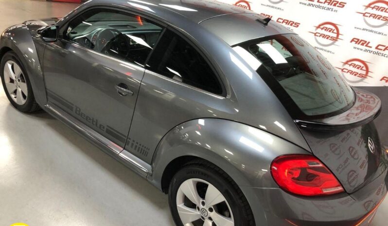 VOLKSWAGEN – Beetle – Design 1.6 TDI 105 CV lleno