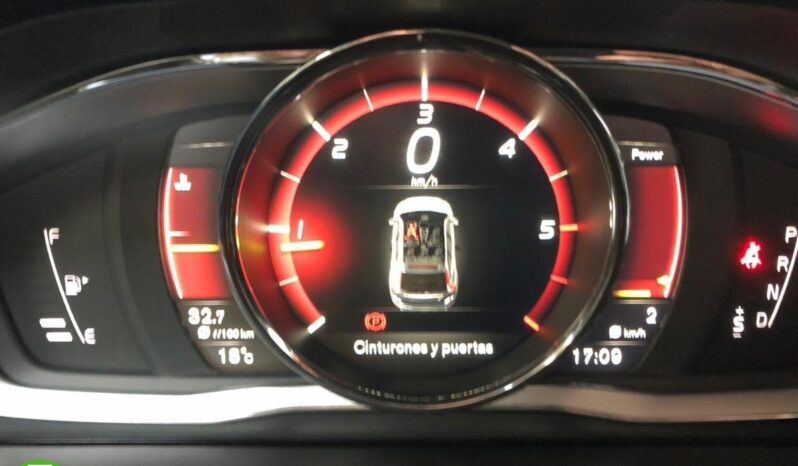 VOLVO – XC60 –  D3 Momentum lleno