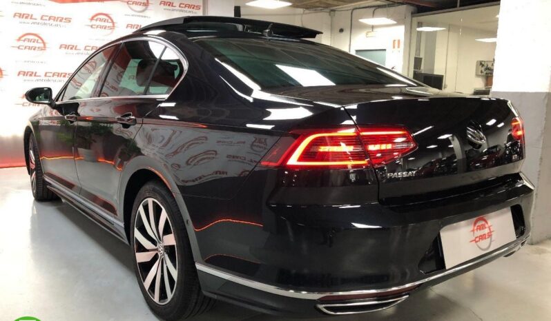 VOLKSWAGEN – Passat – Sport 1.4 TSI ACT BMT 110 kW lleno