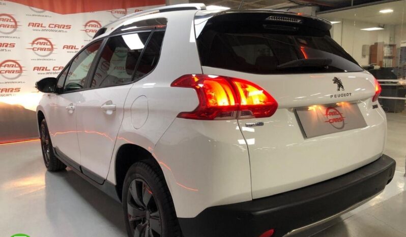 PEUGEOT – 2008 – Style 1.6 BlueHDi 100 lleno