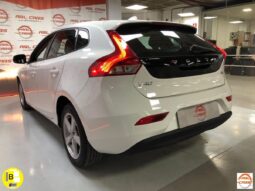 VOLVO – V40 – D2 Kinetic lleno