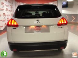 PEUGEOT – 2008 – Style 1.6 BlueHDi 100 lleno