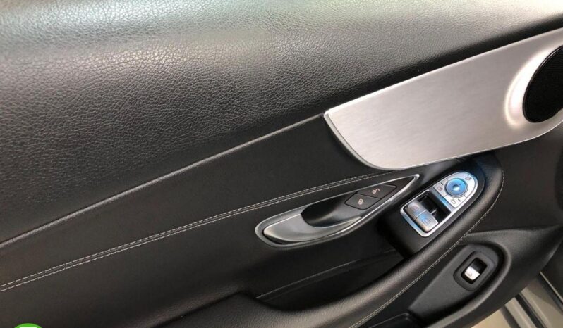 MERCEDES – Clase C Coup&eacute; – Selecciona lleno