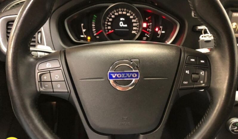 VOLVO – V40 – D2 Kinetic lleno
