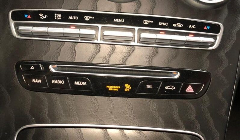 MERCEDES – Clase C Coup&eacute; – Selecciona lleno